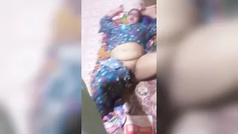 Chubby Village Whore Spreading Cunt For Stranger
