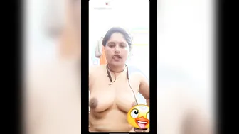Milf Rubbing Her Clit While Video Calling Her Boyfriend
