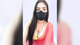 Horny Cam Girl Flashing Her Round Tits Live Online