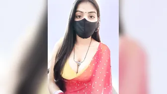 Horny Cam Girl Flashing Her Round Tits Live Online