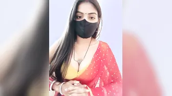 Horny Cam Girl Flashing Her Round Tits Live Online