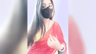 Horny Cam Girl Flashing Her Round Tits Live Online