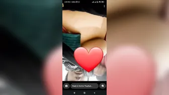 Tamil Girl Shows Her Round Boobs On Naughty Video Call