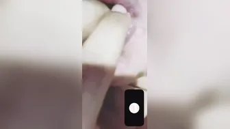 Nerdy GF In Glasses Showing Her Nude Body