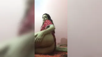 Wife Spreading Ass Begging For Hard Anal In Leaked Video