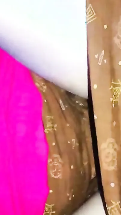 Hairy Pussy Wife Morning Sex With Her Younger Lover