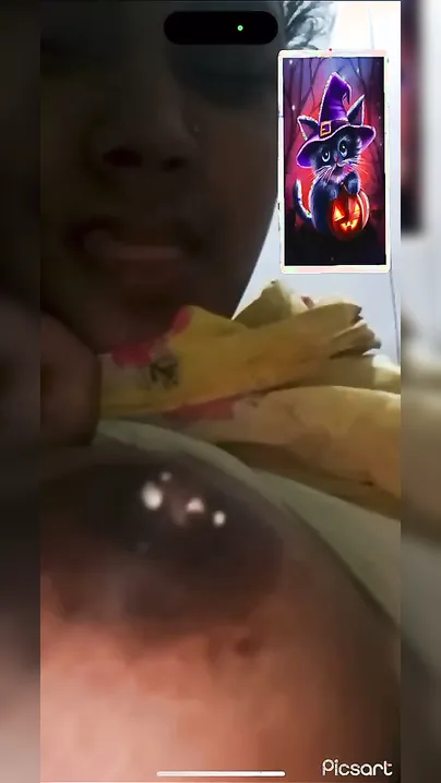 Married Woman Milking Tits On Video Call For Lover