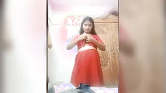 Wife In Saree Stripping And Fingering Her Horny Cunt