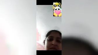 Innocent Girl Showing Big Boobs On Video Call