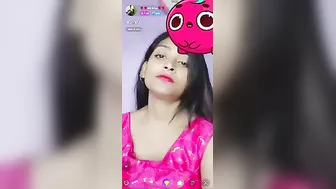 Young Wife Showing Her Topless Body For Cash
