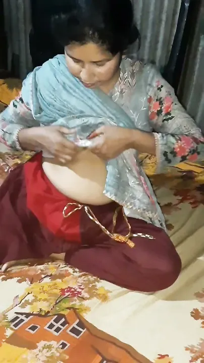 Curvy Milf Flashing Huge Boobs Before Getting Laid Hard