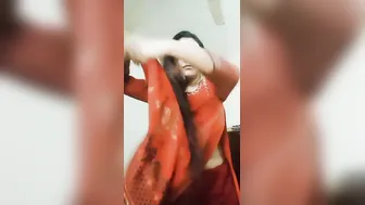 Pakistani College Slut Showing Off Her Perfect Tits