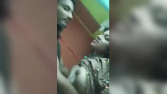 Desi Lovers Making Out And Fucking In Homemade Video