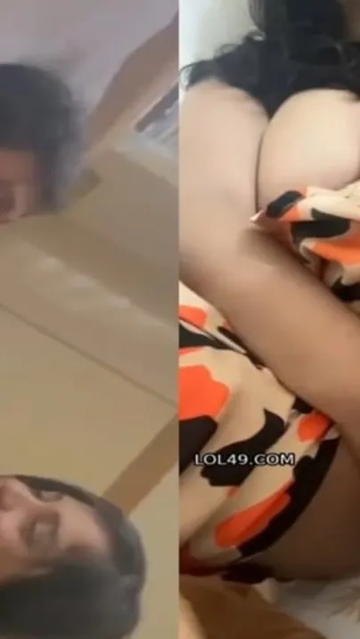 Desi GF Losing Virginity To Boyfriend On Camera