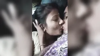 Newlywed Wife Kissing And Sucking Dick Homemade Video