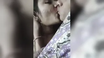 Newlywed Wife Kissing And Sucking Dick Homemade Video