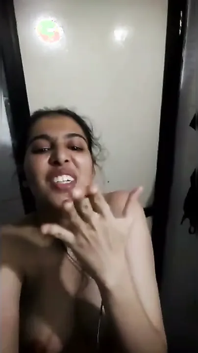 Amateur Girl Masturbating Naked On Camera Moaning Loud