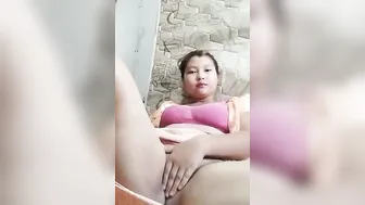 Young Girl Fucking Herself With A Huge Cucumber Alone