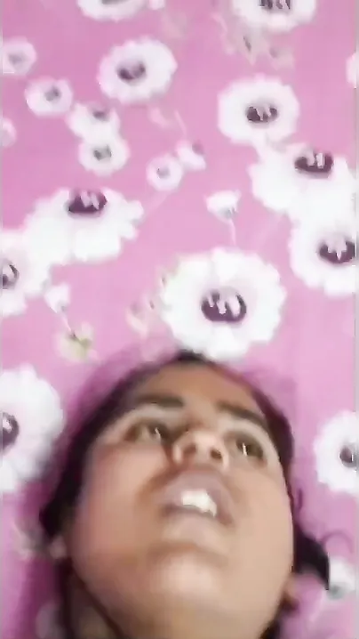 Fucking My GFs Hairy Pussy Caught On Leaked Video