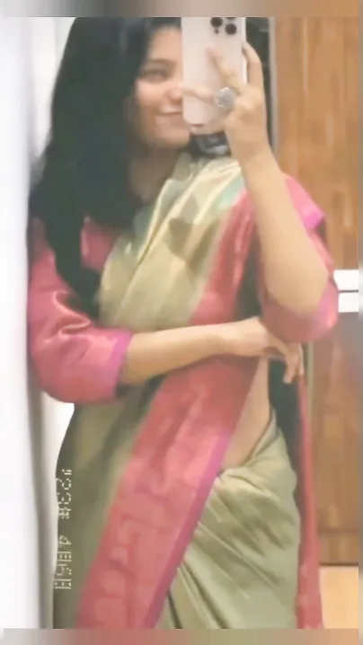 Girl In Saree Going Topless Caught On Hidden Camera