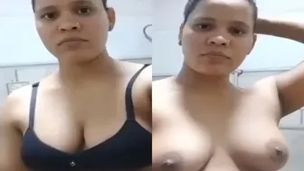 Tall Girl Stripping Bra Standing Naked Selfie