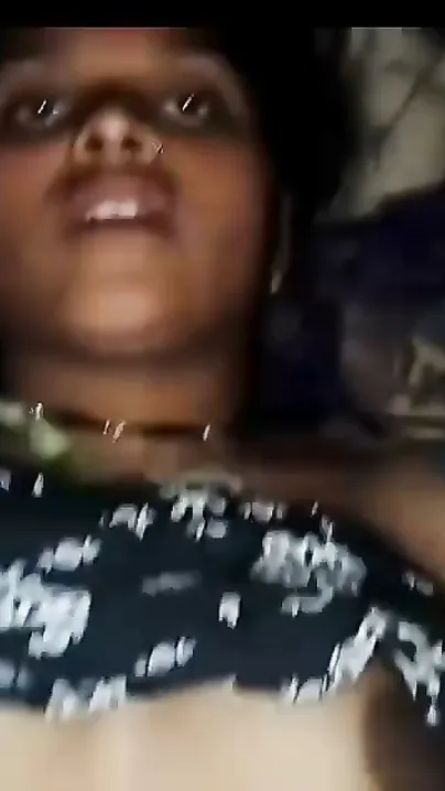 Village Wife Showing Wet Pussy After Flashing Her Tits