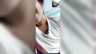 Tattooed Girl Showing Tits On Video Call