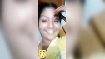 My Topless Gf Sends Naughty Selfie That Got Exposed