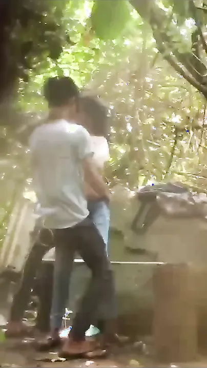 Desi Couple Making Out And Fucking In Park Bushes