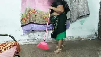 Tamil Maid Aunty Banged Hard By Owner In Secret