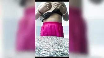 Slutty Aunty Sending Me Her Naughty Selfies Showing Her Body