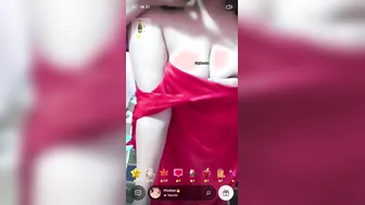 Indian Babe Stripping Naked And Playing With Herself Live