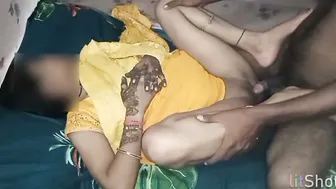 Gorgeous Desi Babe Showing Off Her Body And Getting Fucked