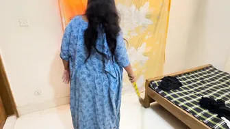 Horny Aunty Catches Thief And Rides His Cock For Rough Anal