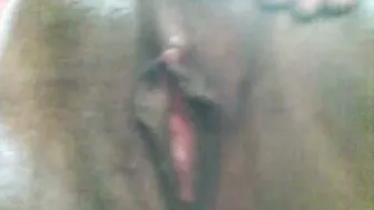 Local Aunty Exposing Her Big Tits And Hairy Pussy On Camera