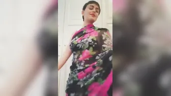 Desi Modern Aunty Flashing Her Hard Nipples On Hidden Camera
