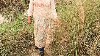 Bringing Married Aunty From Forest Back Home Fucking Her Hard