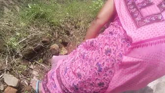 Busty Tamil Aunty Teasing In Tight Blouse Outdoor Scene