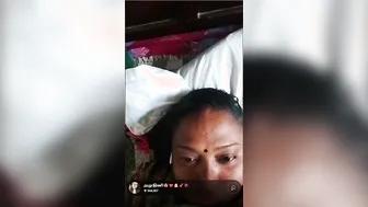 Tamil Aunty Showing Her Naked Body Just For Me On Camera