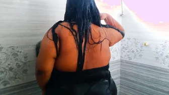 Muslim Neighbor Wife With Huge Tits Fucking Me In The Shower