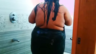 Muslim Neighbor Wife With Huge Tits Fucking Me In The Shower