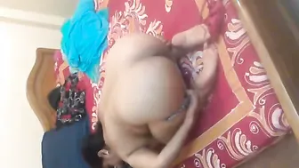 Mallu Aunty Spreading Her Thick Thighs Getting Pounded Hard