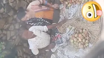 Giving Street Vendor A Sloppy Handjob Behind His Fruit Cart