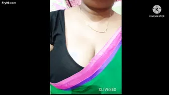 Sexy Married Woman Stripping Naked Showing Curves On Cam