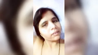 Chubby Desi Aunty Showing Off Her Massive Natural Boobs