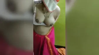 Desi Married Woman Exposing Her Big Natural Tits For Camera