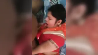Aunty In Saree Sucking My Friend's Husband's Big Thick Cock