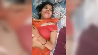 Aunty In Saree Sucking My Friend's Husband's Big Thick Cock