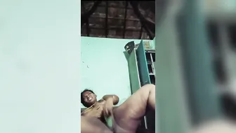 South Indian Aunty Masturbating With Cream Bottle Caught On Cam