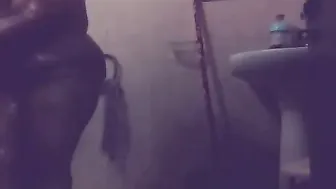 Thick Milf Bathing Naked Soaping Her Big Tits And Curves